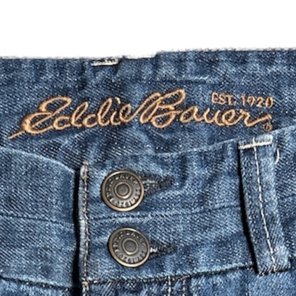 Eddie Bauer Curvy Bermuda Jean Shorts Sz. 8 - Picture 9 of 9